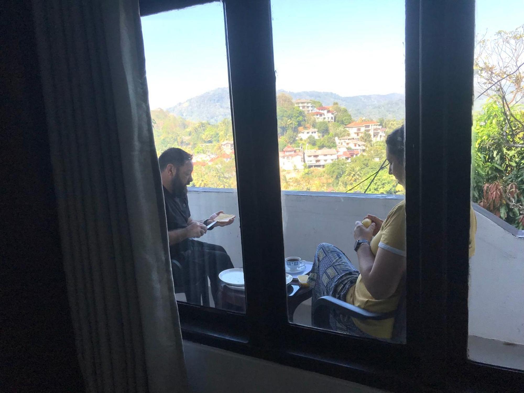 Cloud Nine Villa Kandy Bagian luar foto