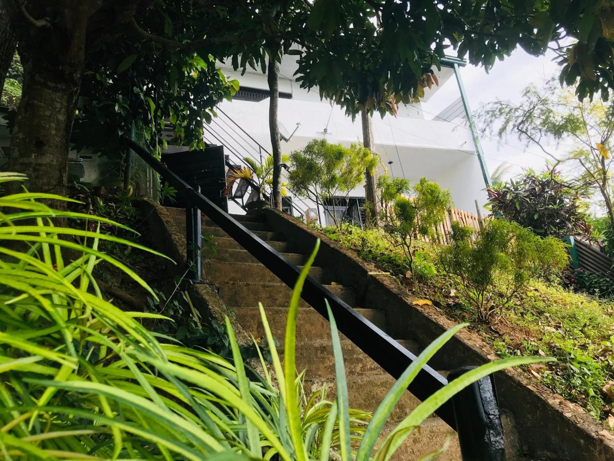 Cloud Nine Villa Kandy Bagian luar foto