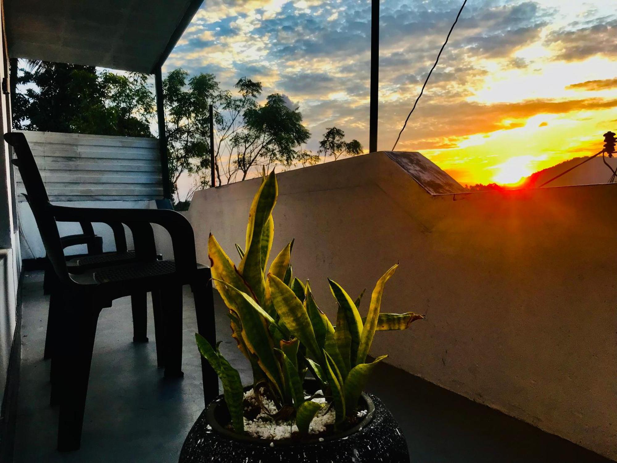 Cloud Nine Villa Kandy Bagian luar foto
