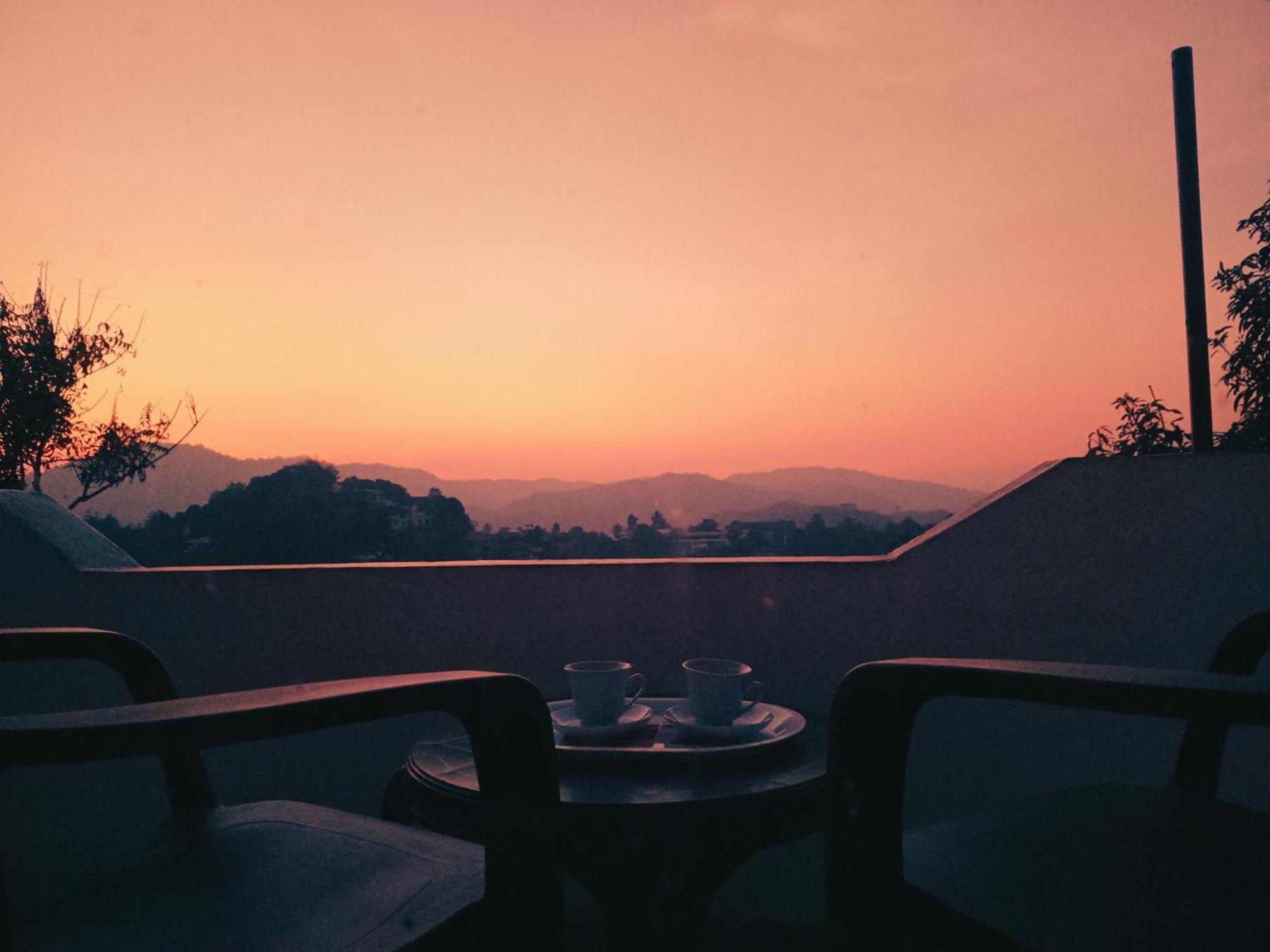 Cloud Nine Villa Kandy Bagian luar foto